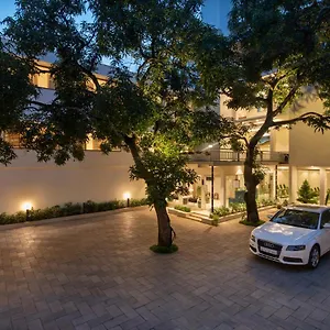 Time Square Boutique & 4* Alappuzha
