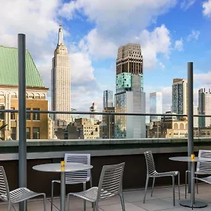 Doubletree By Hilton Times Square South Отель